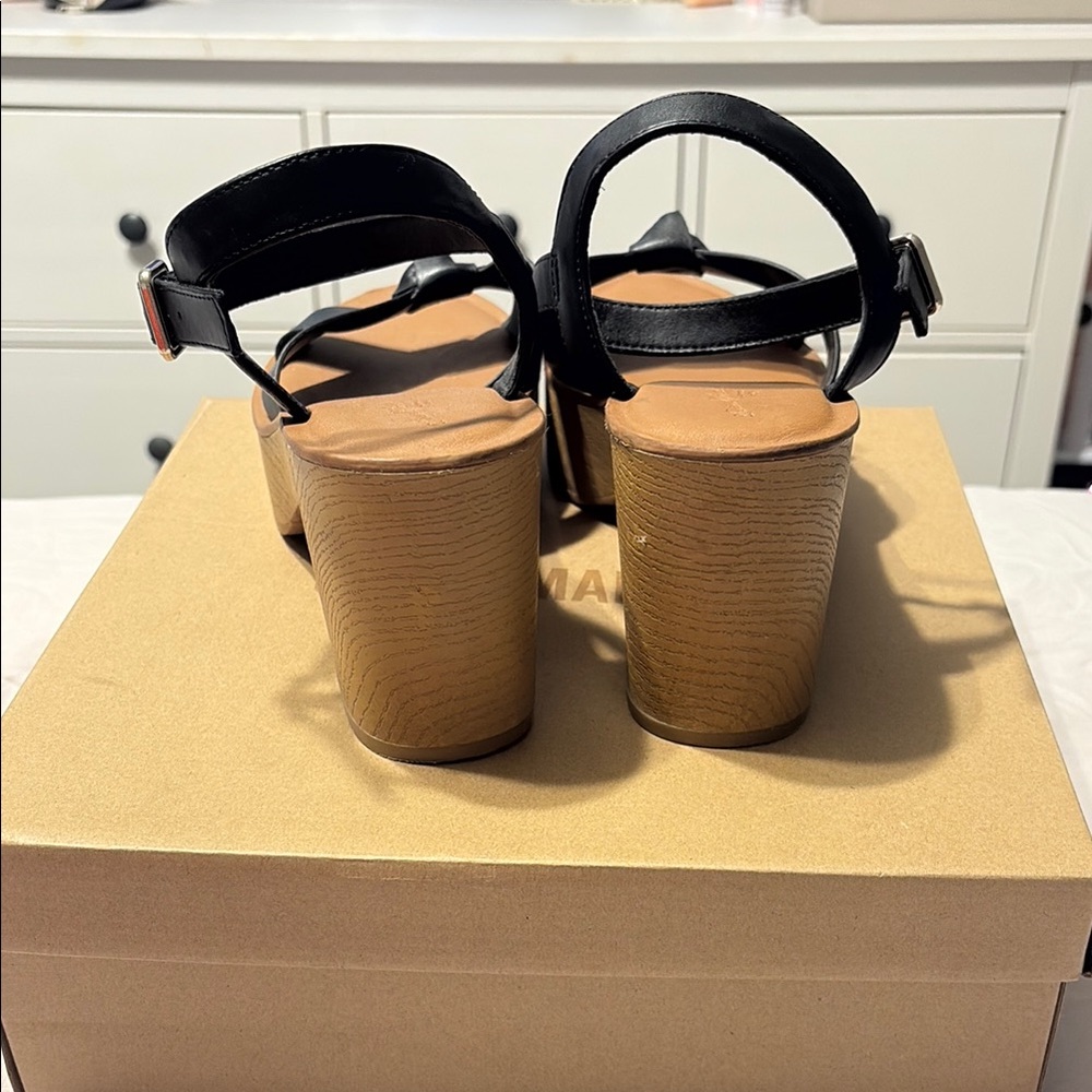 Universal Thread Black Strappy Platform Sandals -… - image 5